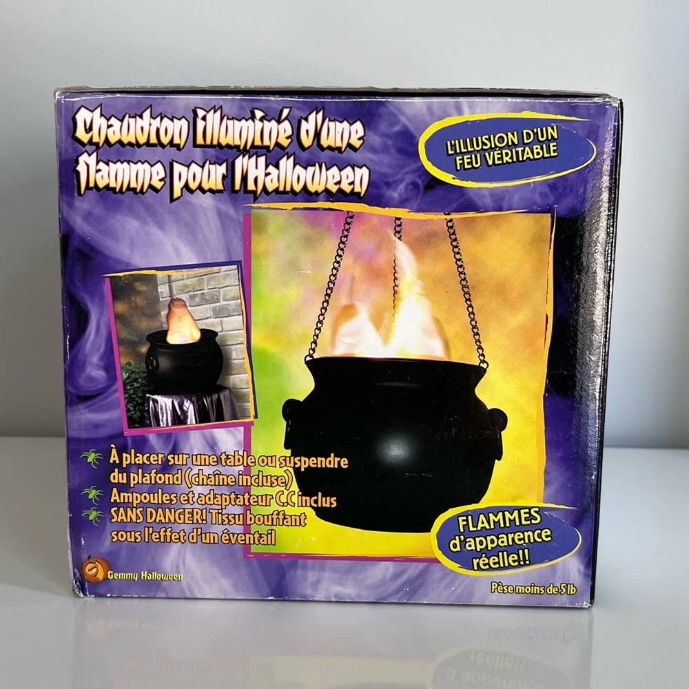 Gemmy Halloween Hanging Flaming Cauldron With Realistic Flames - NIB